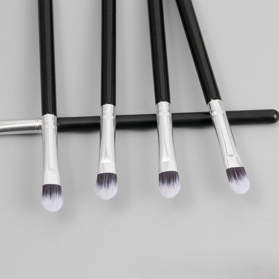1pc Flat Straight Silk Eyeshadow Brush Scratch Powder Blending Makeup Brush Concealer Brush Detailing Brush Coloring Eyeshadow Brush Eye Makeup Brush Tool