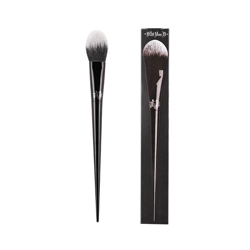 Elegant Lady Makeup Brush with Soft Fibre Bristles and Black Handle, Hypoallergenic, Suitable for Normal Skin - 7.83in x 1.3in x 0.91in, Foundation Brush