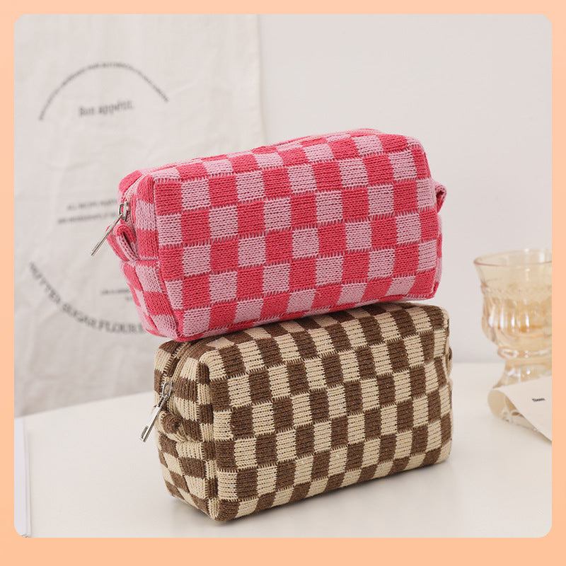 6pcs Checkerboard Knitted Cosmetic Organizer Set, Portable Makeup Brush Travel Cases, Toiletry Storage Pouches, No Power Required, Standalone Installation