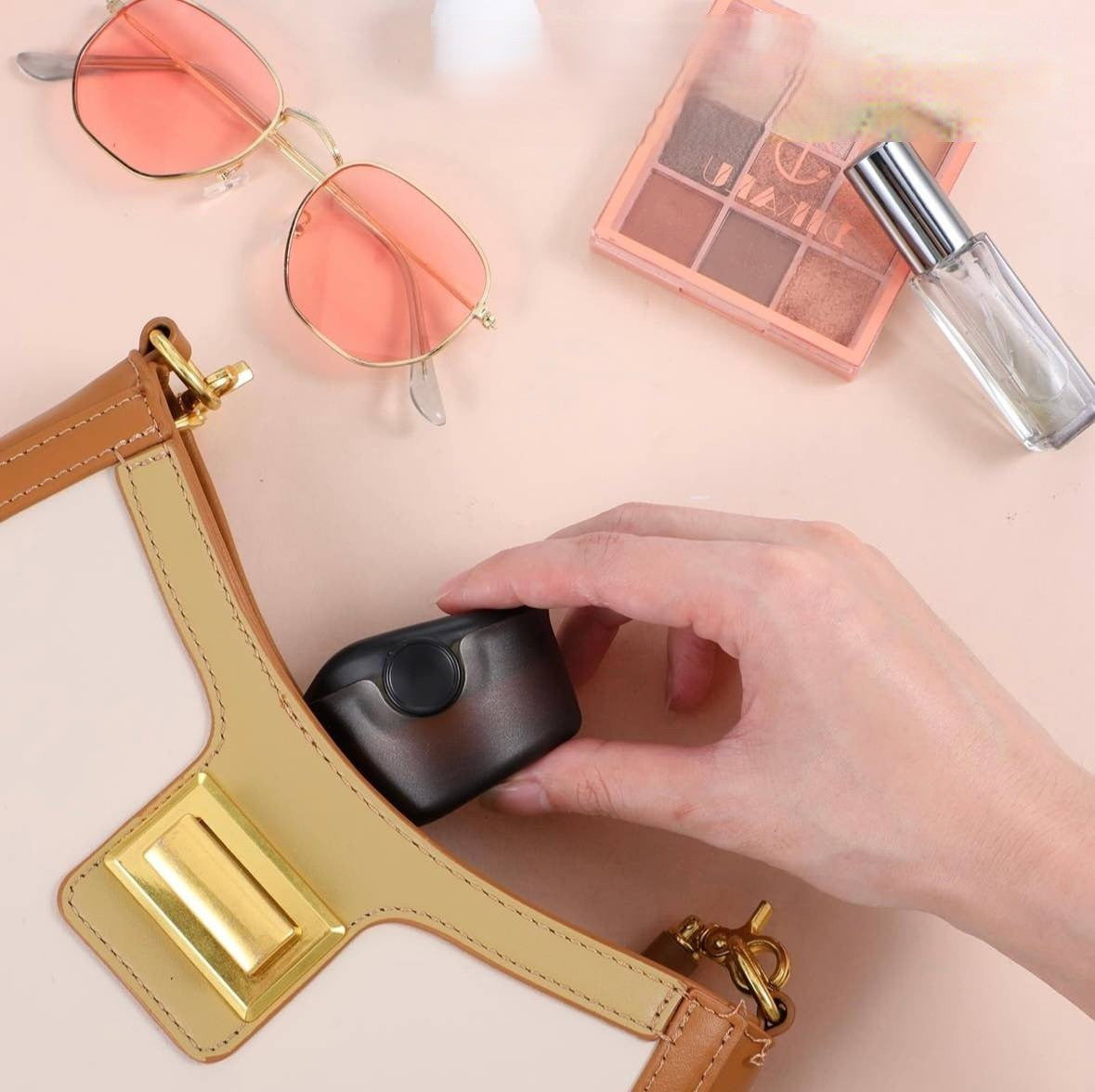 Professional liquid foundation brush, traceless foundation brush, creates a nude makeup effect that is light and does not leave traces, fixed makeup brush combination, meets daily needs